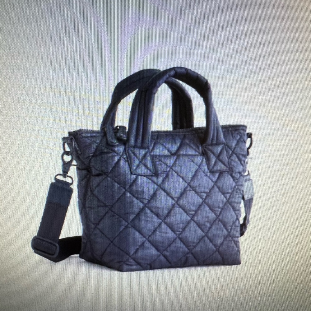 Quince Transit Quilted Small Crossbody Tote BRAND NEW - Picture 3 of 9